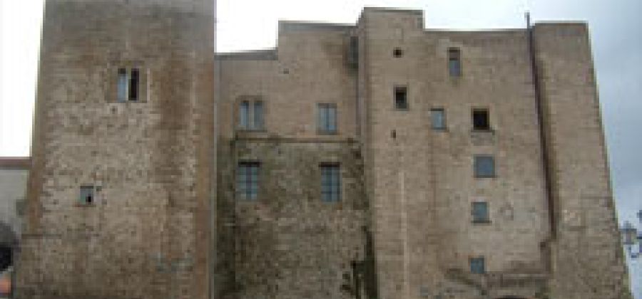 Sala espositiva al Castello di Sessa Aurunca