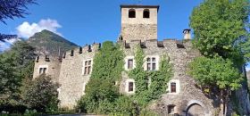 Castello di Introd