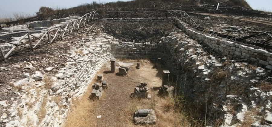 Area Archeologica di Monte Sant’Angelo