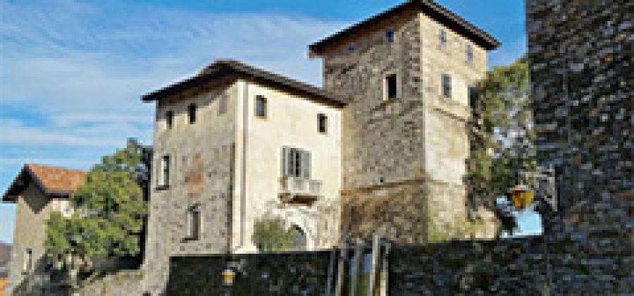 Castello di Massino Visconti