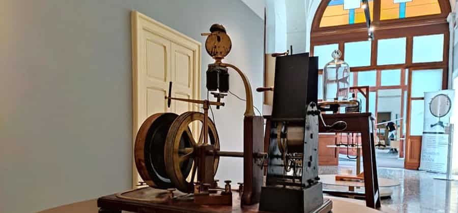 Museo "Gli strumenti della scienza" Liceo Cagnazzi