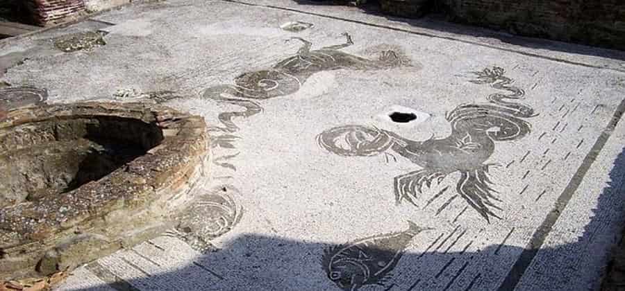 Area Archeologica di Sinuessa