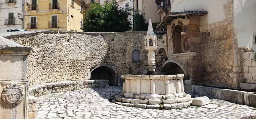Fontana Medioevale di Fontecchio
