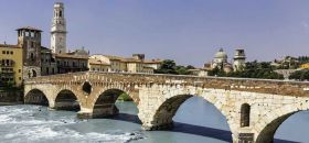 Ponte Pietra