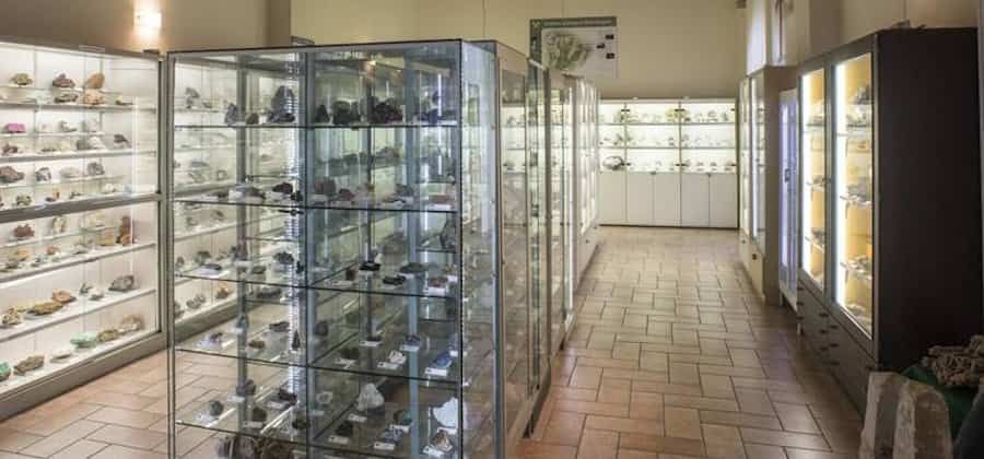 Museo Geomineralogico e del Caolino