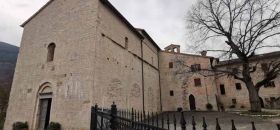 Abbazia di San Vincenzo al Furlo