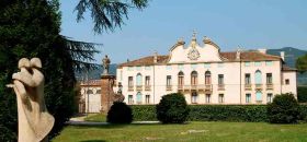 Villa di Montruglio