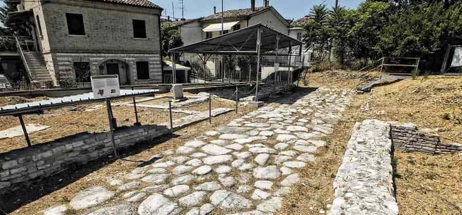 Area Archeologica Forum Sempronii